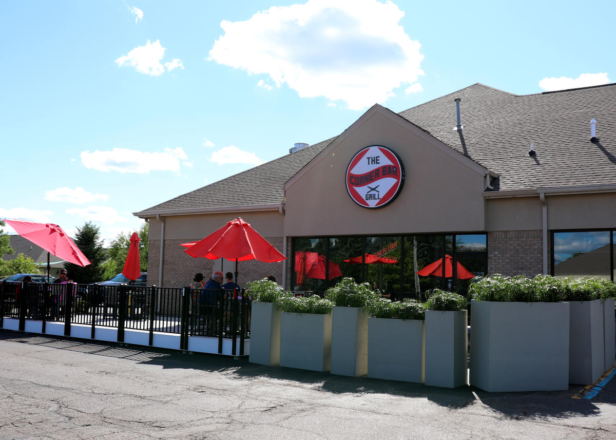 The Corner Bar & Grill