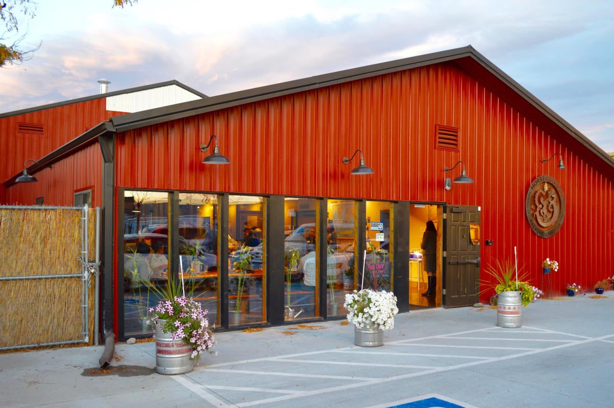 Horse and shop dragon brewery