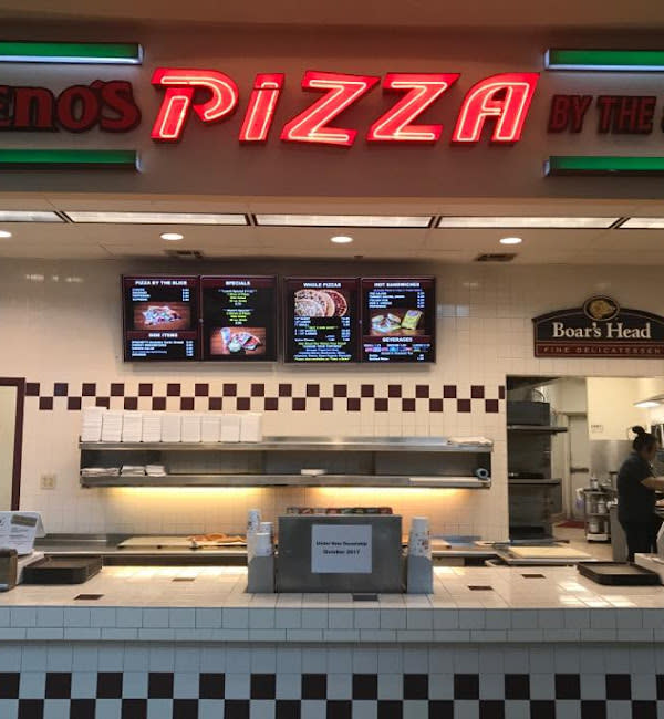 Geno #39 s Pizza By The Slice Central Mall Food Court