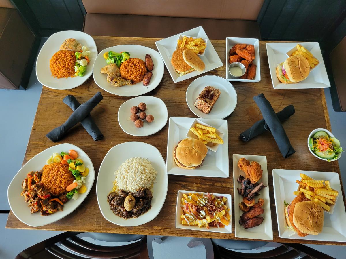 Gidi Bar and Grill