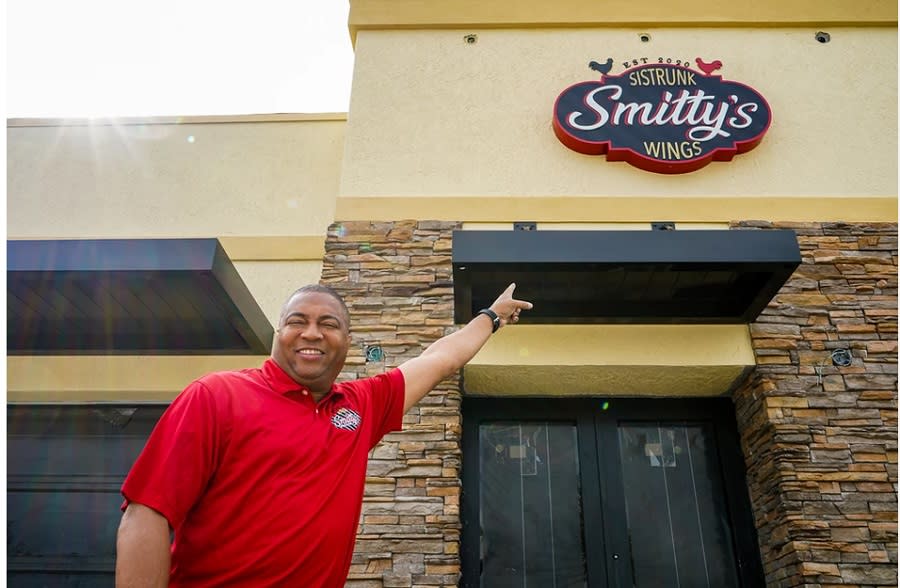 SMITTY'S WINGS RESTAURANT ON SISTRUNK