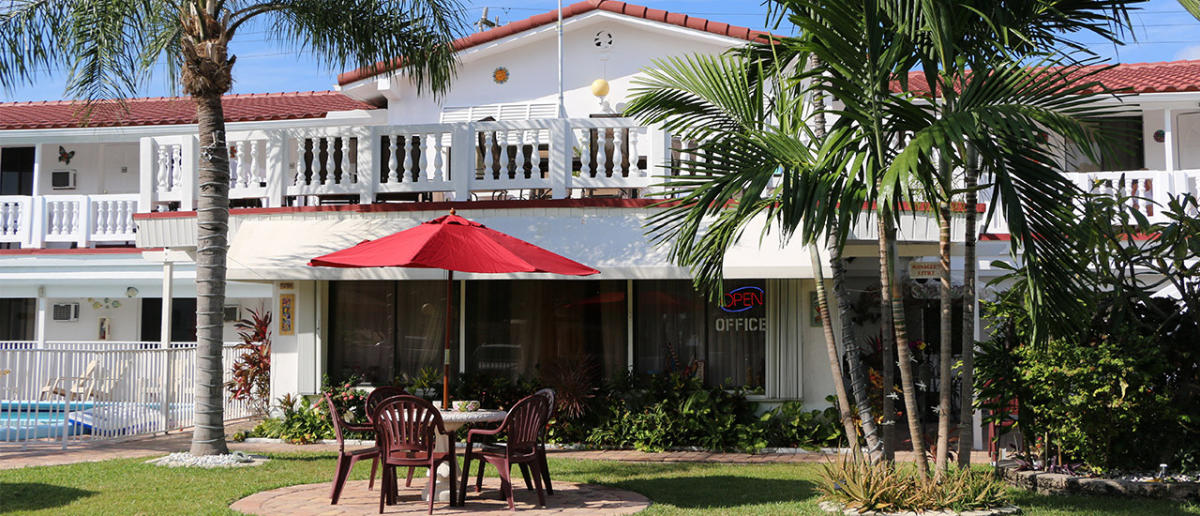 BREAKAWAY INN GUEST HOUSE