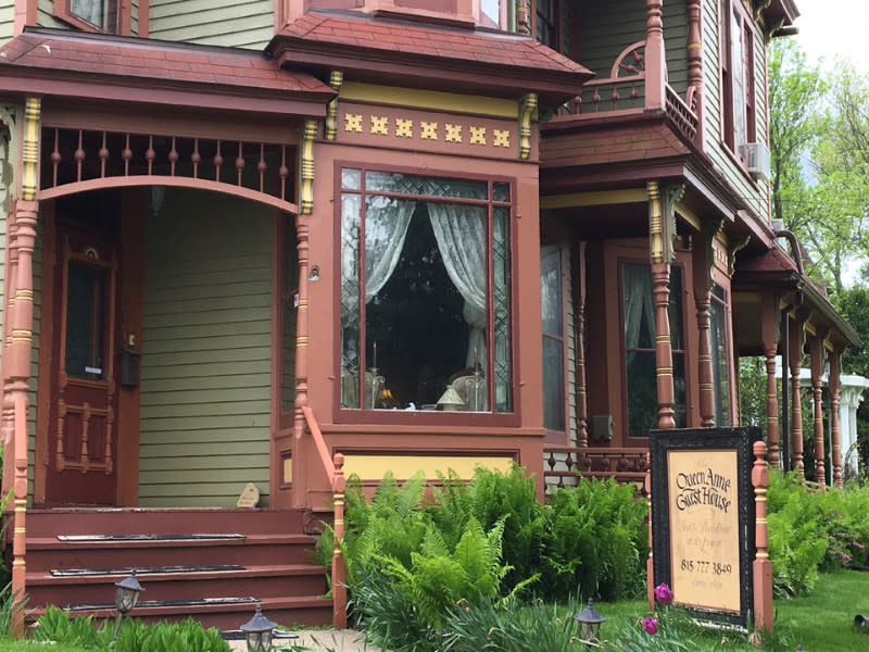 Queen Anne Guest House in Galena, IL Galena Country