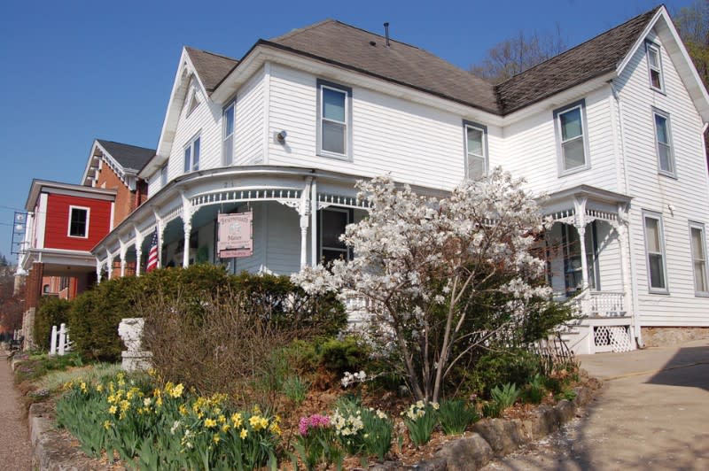 Brierwreath Manor Bed & Breakfast in Galena, IL Galena Country