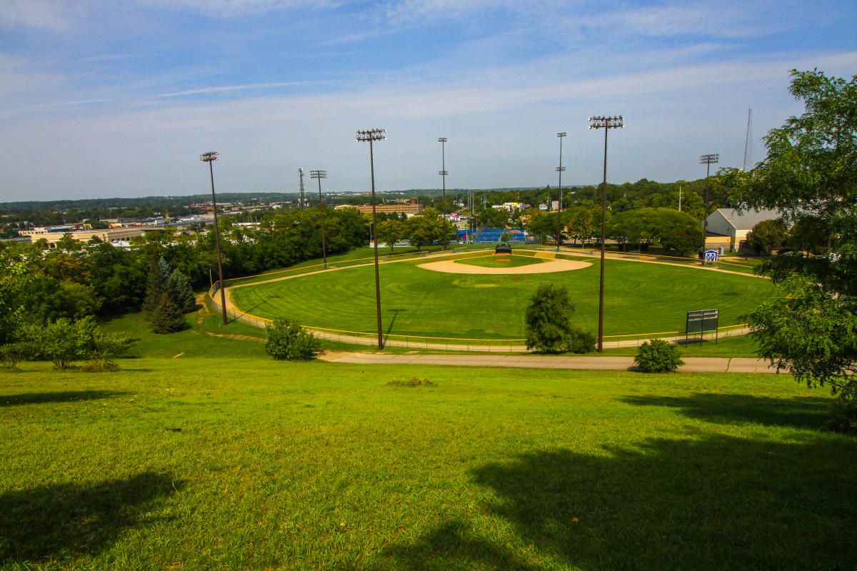 Belknap Park Grand Rapids MI, 49503