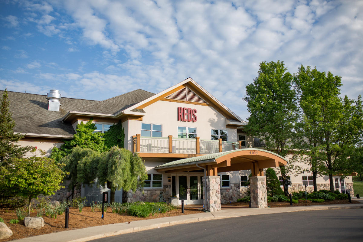 Reds at Thousand Oaks Grand Rapids MI, 49525