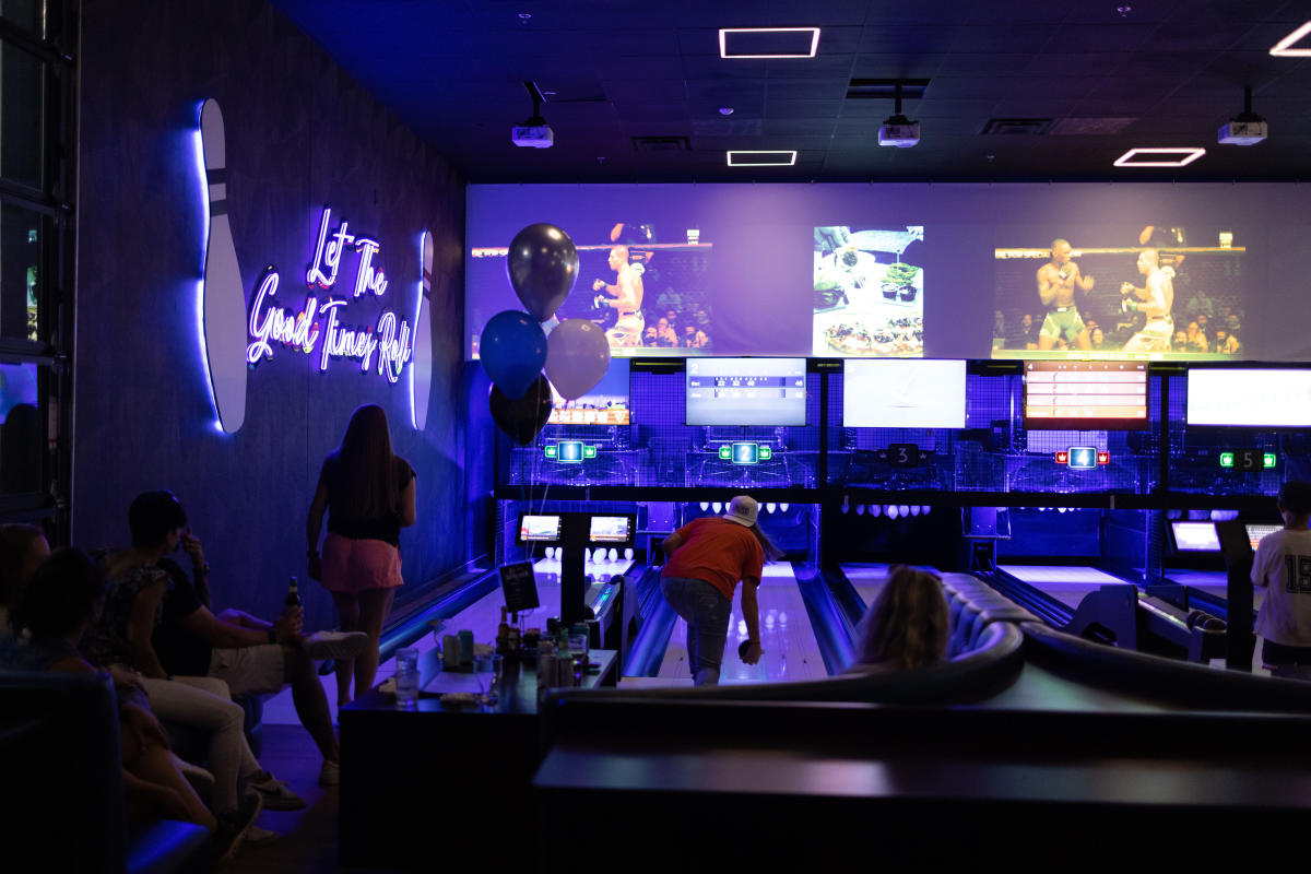 Crush It! Sports Lounge