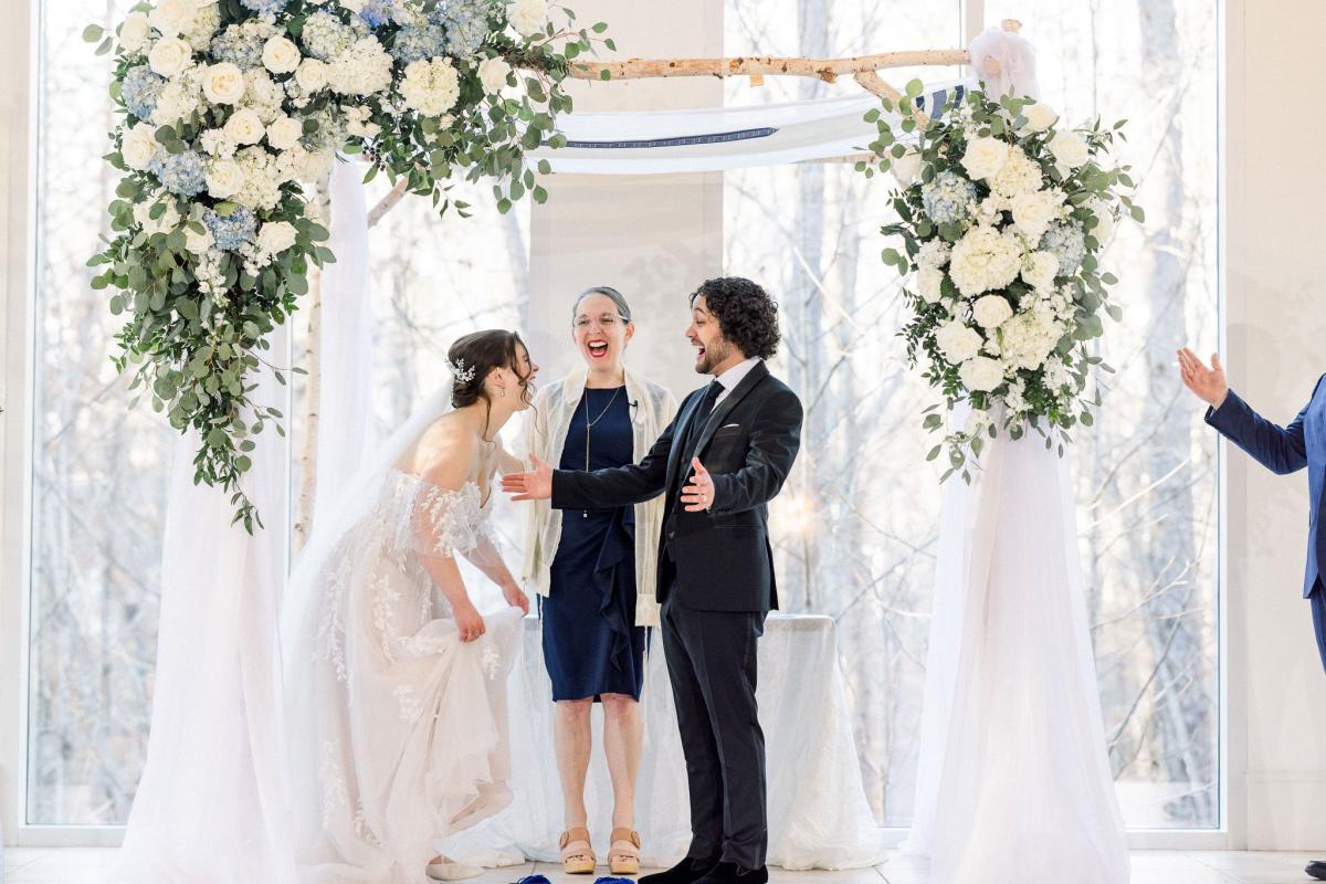 Gwinnett area Atlanta wedding venue ballroom with large guest capacity and formal event setup