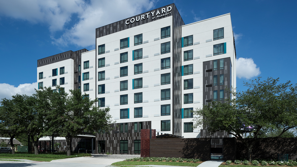 Courtyard by Marriott Houston Heights/I-10 | Hotels in Houston, TX
