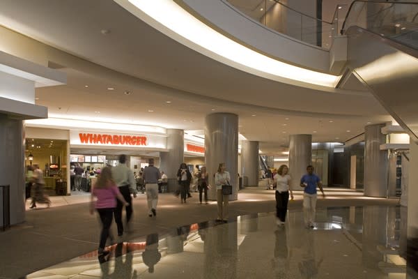 www.visithoustontexas.com