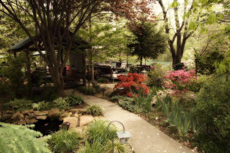 Azalea Path Arboretum & Botanical Gardens