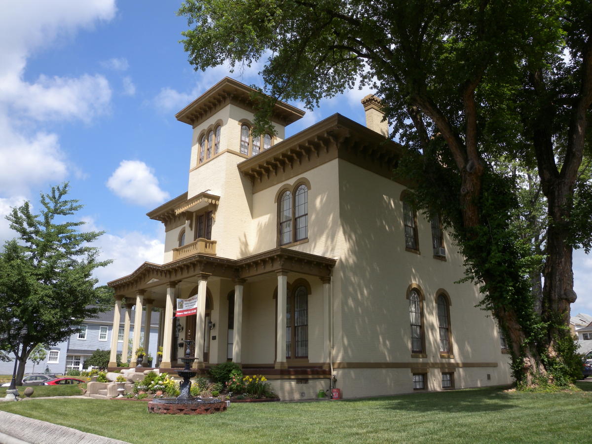 The Pepin Mansion