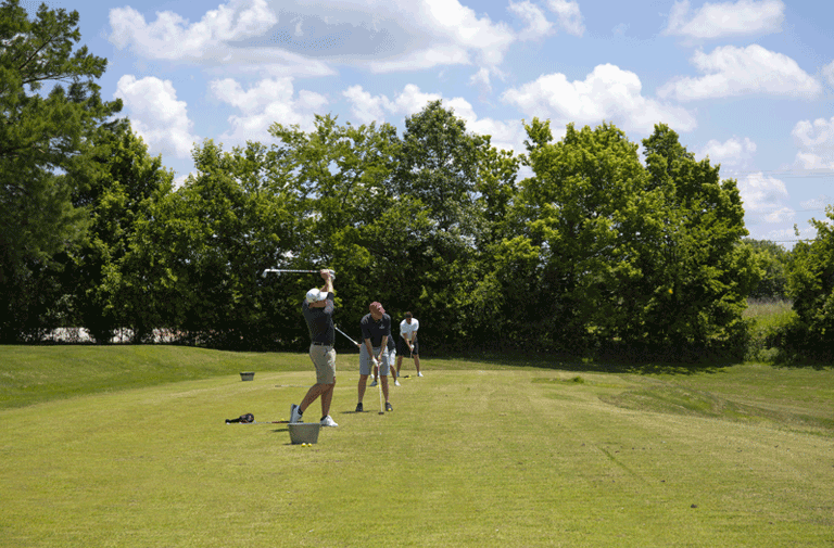 Eagle Knoll Golf Club