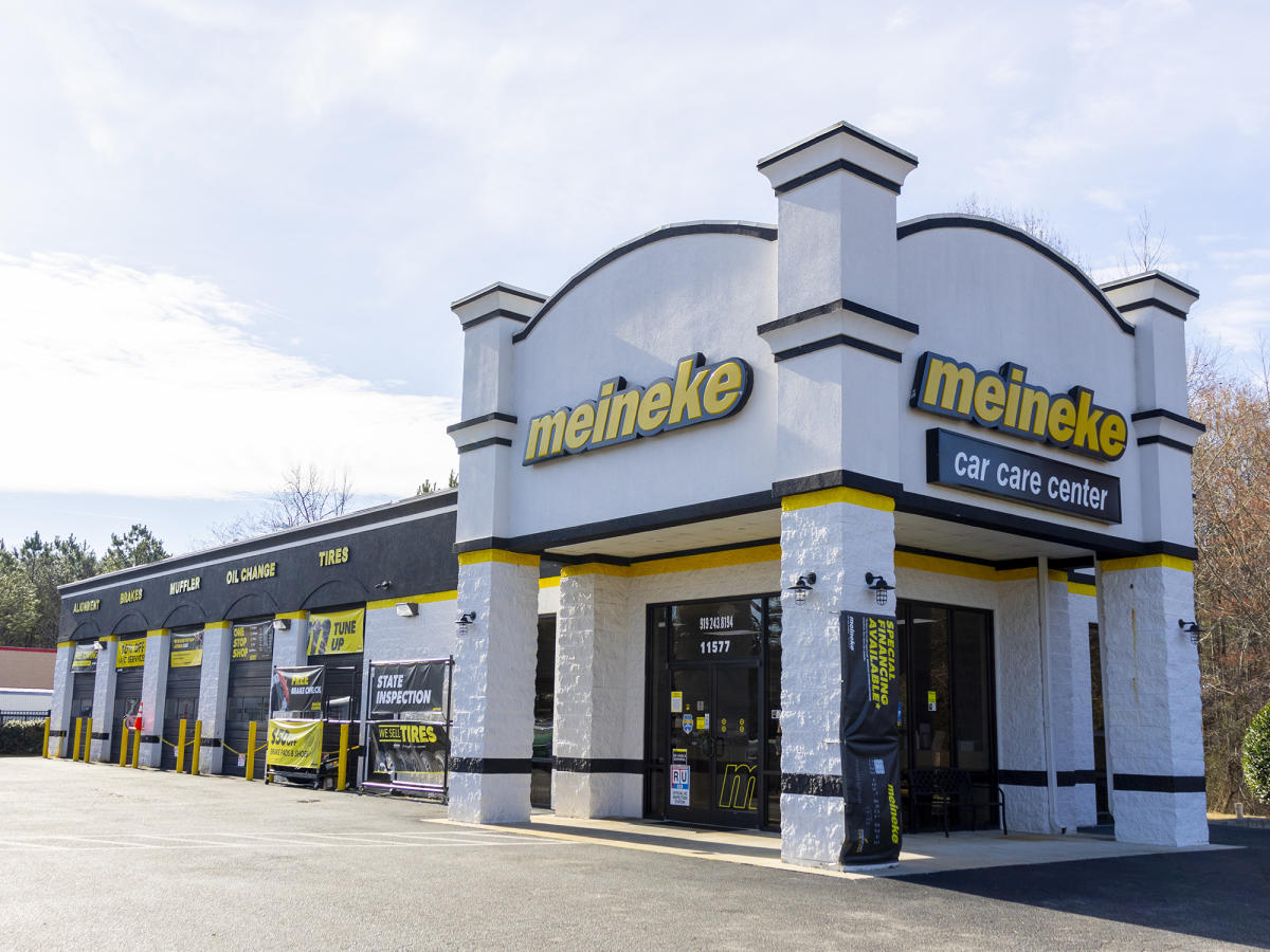 Should I open or buy a Meineke Car Care franchise in 2027?