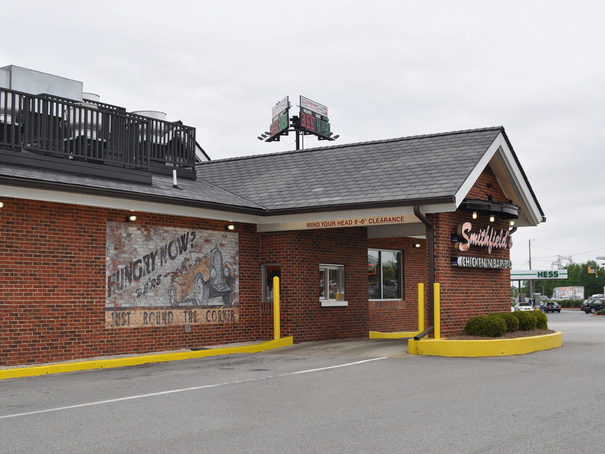 Smithfield chicken and barbecue near me outlet