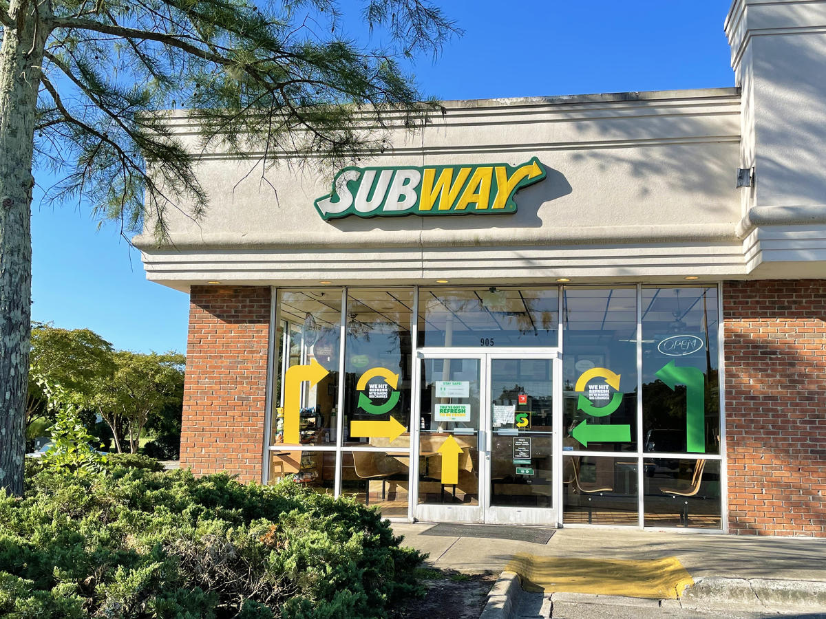 Subway  Dining