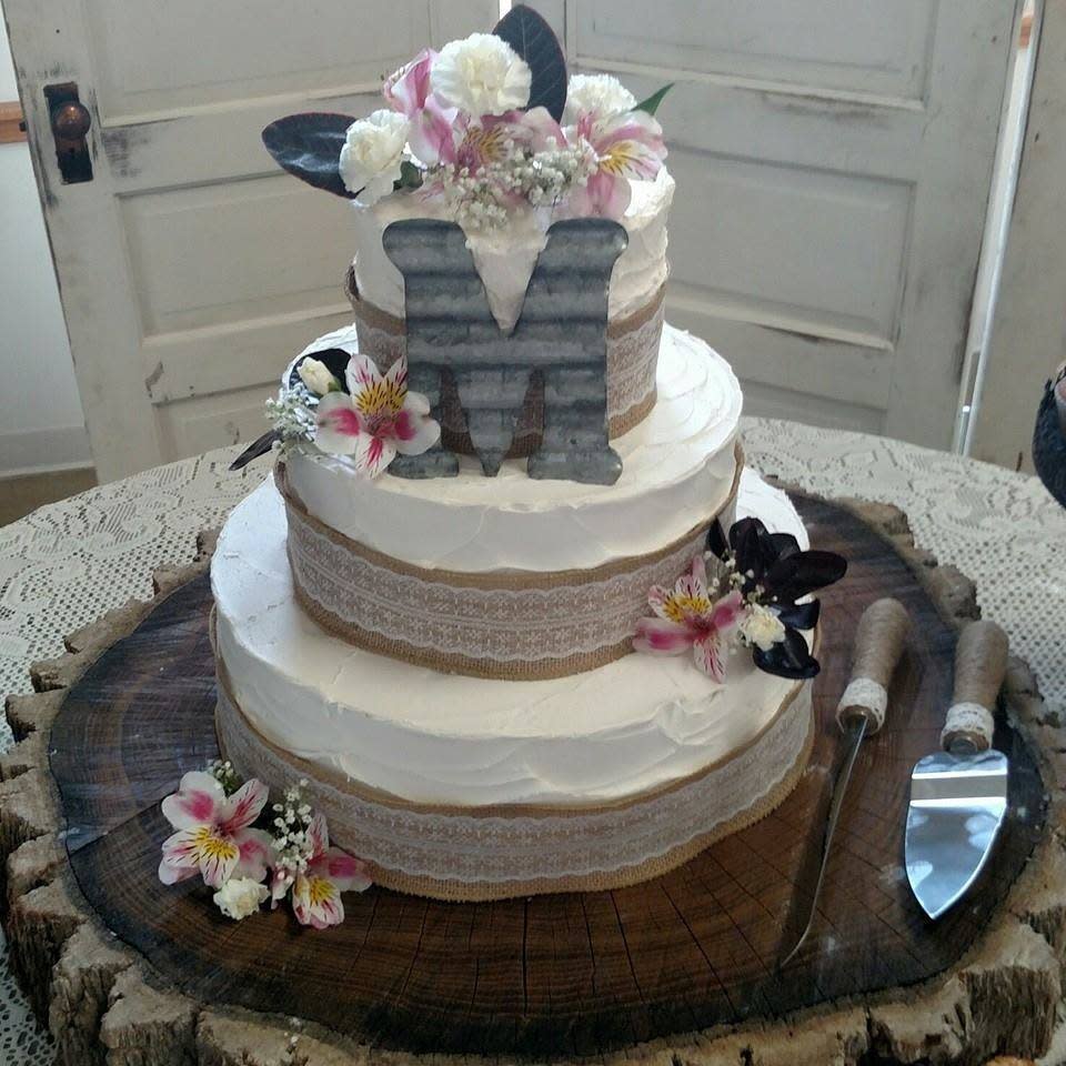 Alma Bakery and Sweet Shoppe Alma KS, 66401