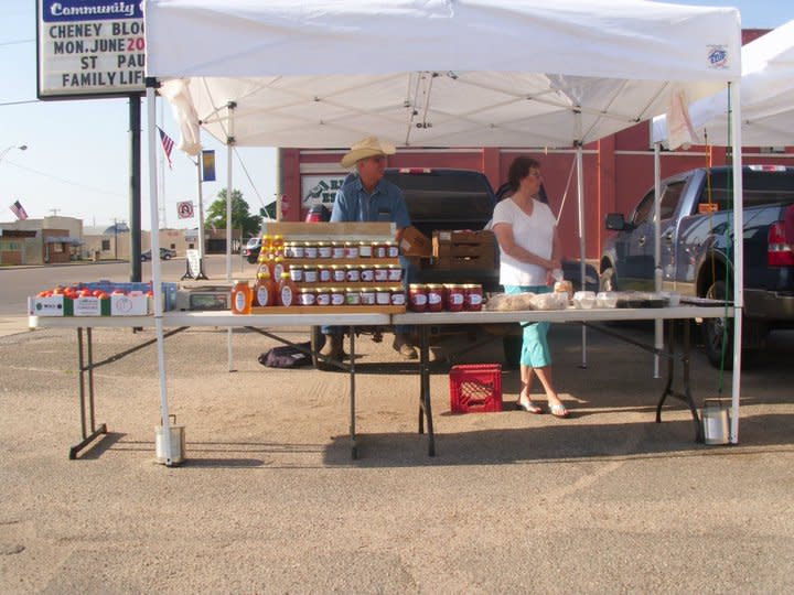 Cheney Farmers Market Cheney KS, 67025