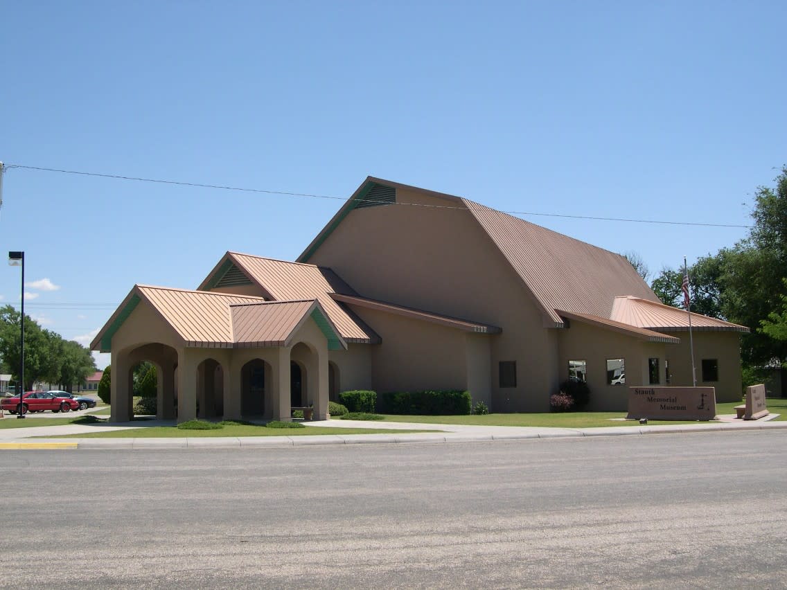 Stauth Memorial Museum Montezuma KS, 67867