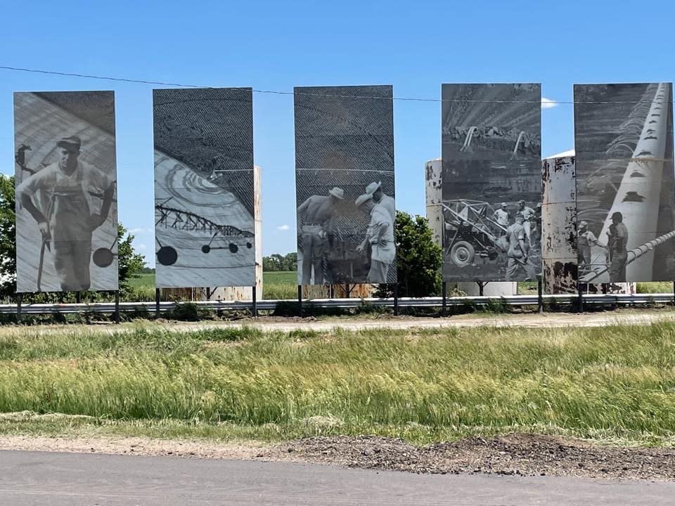 Irrigation Capitol of Kansas Mural Courtland KS, 66939