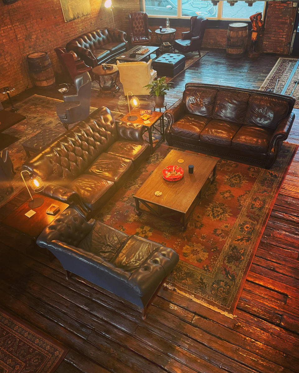 city tobacco lounge The Shop Cigar Lounge