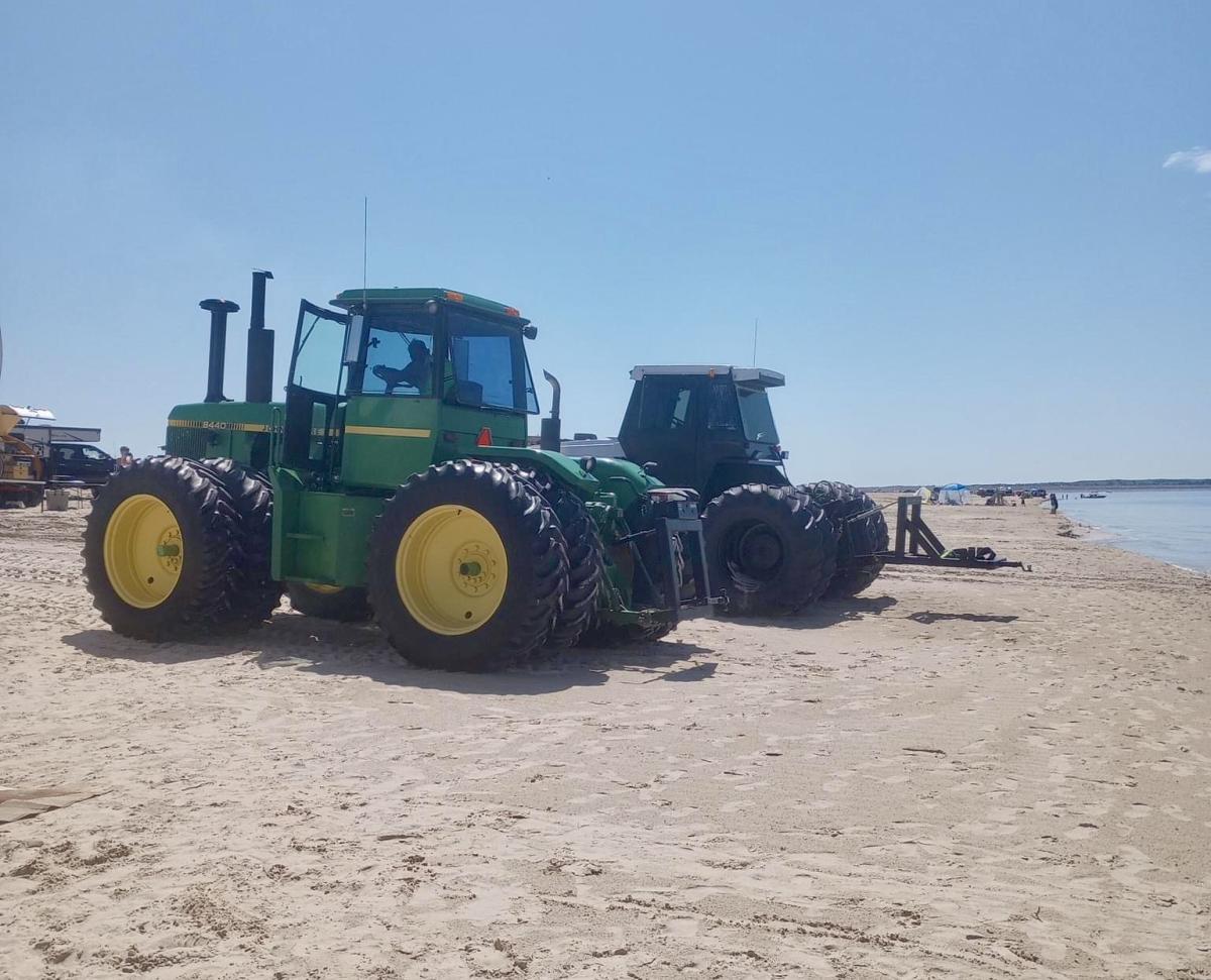 Lake Mac Beach Tow