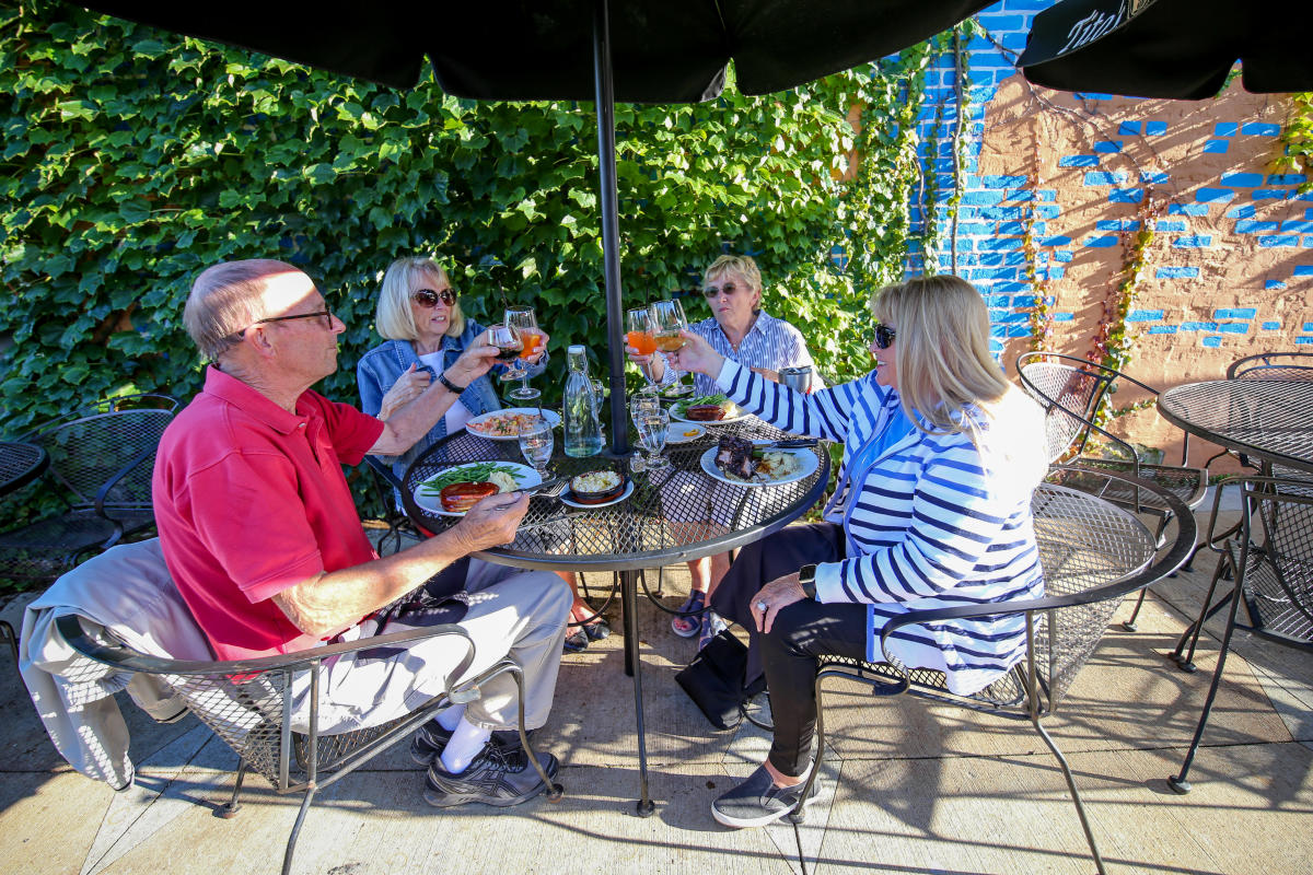 Wine Knot Bar & Bistro Kenosha, WI