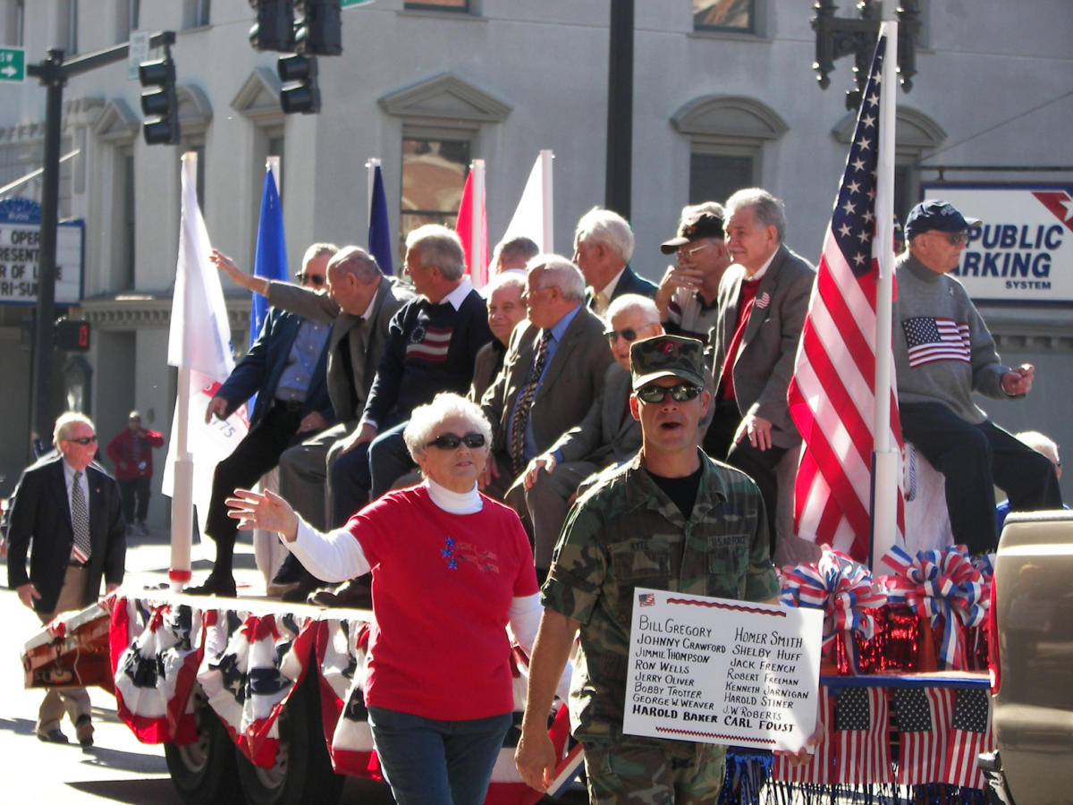 Veterans Day Parade Knoxville