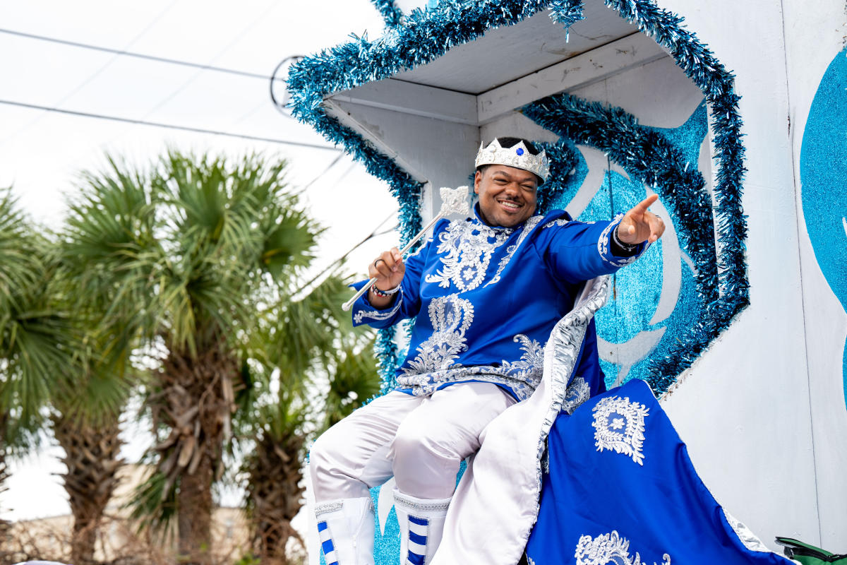 Volunteer Opportunities Lafayette Mardi Gras Festival Seeking Event Staff