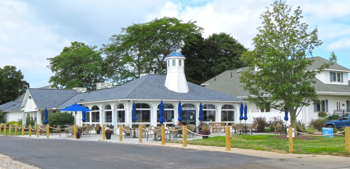 PutinBay Yacht Club