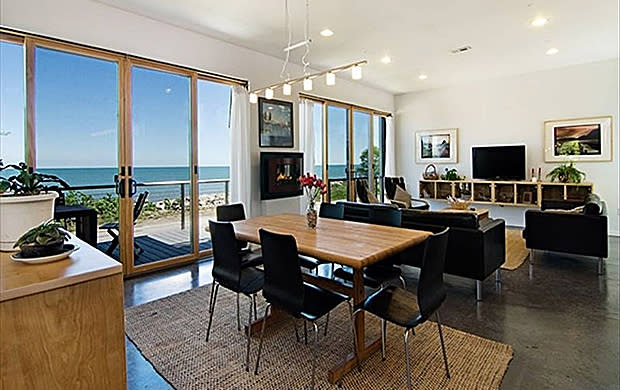Modern Lakefront