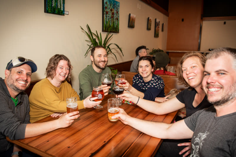 Oakshire Commons - Restaurants & Nightlife - Beer & Cider (14723 ...