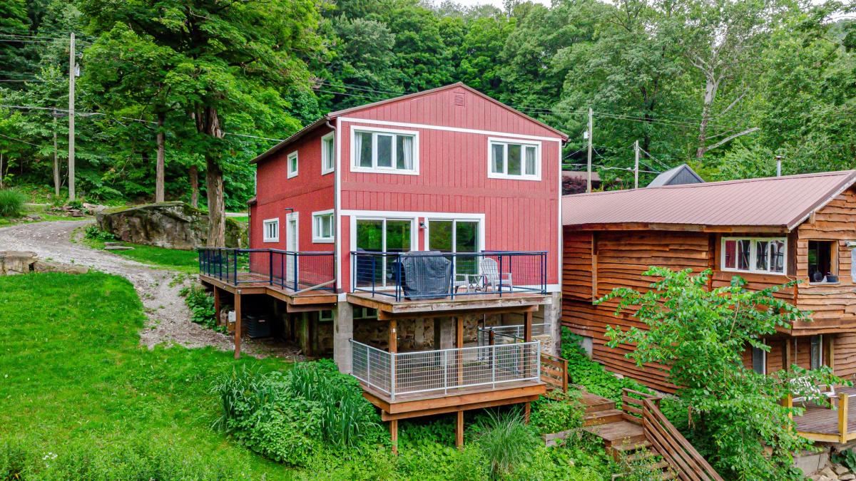 Creekside Cabin at Darlington