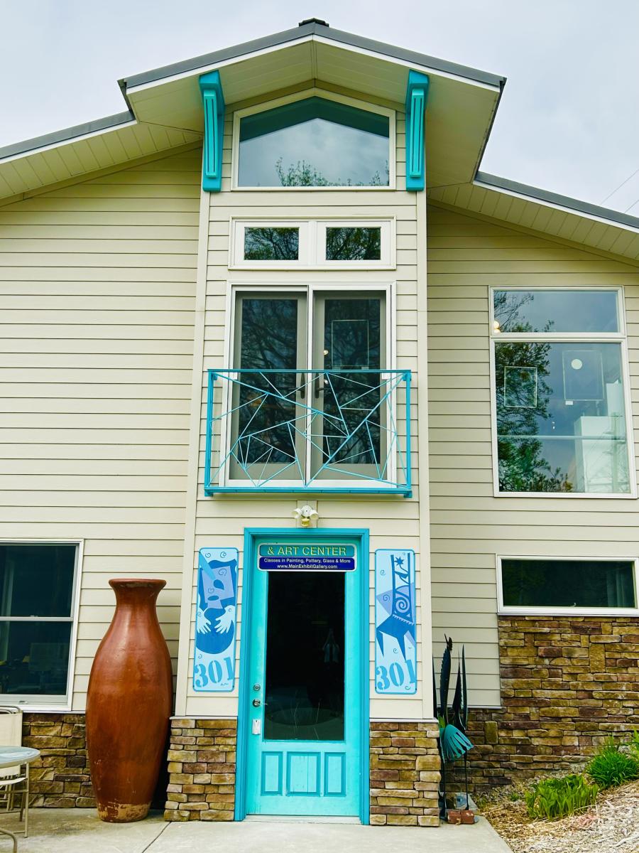 Main Exhibit Gallery & Art Center | Ligonier, PA