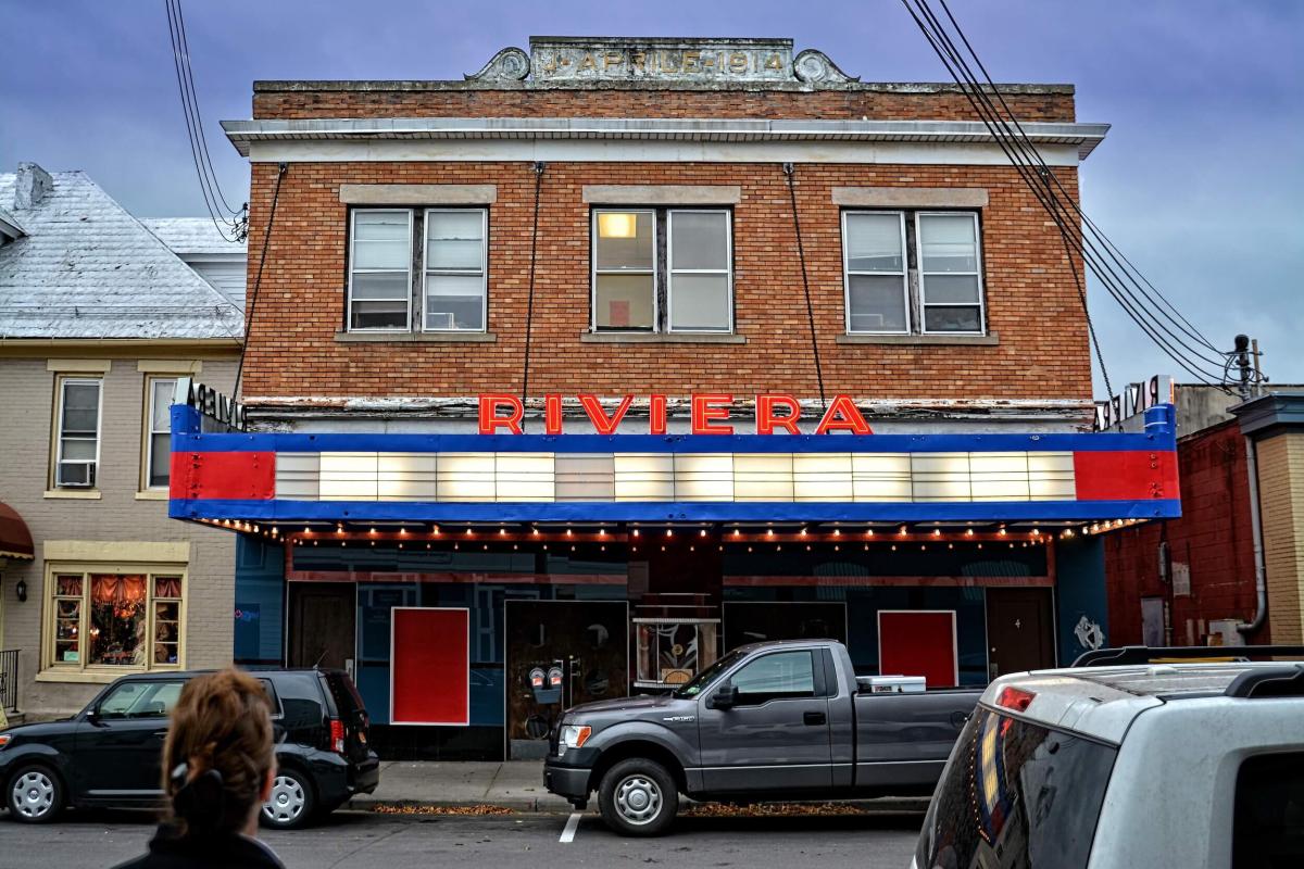 Geneseo Riviera Theatre