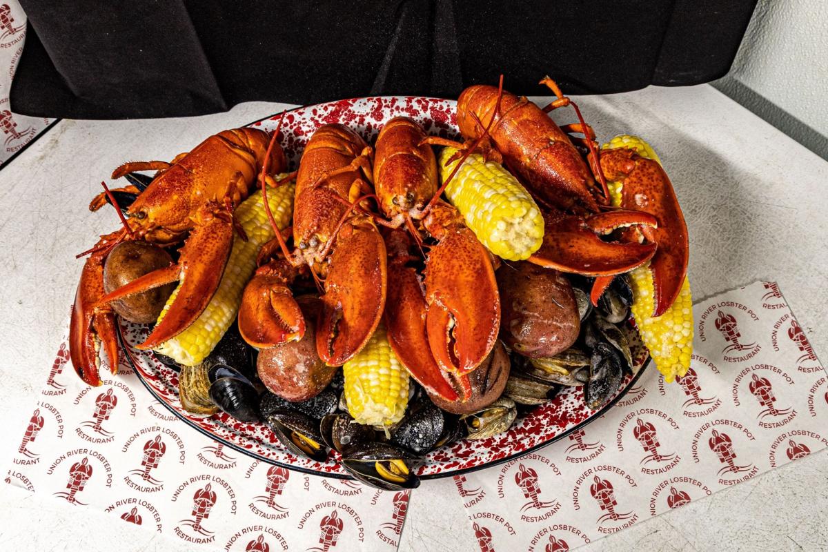 Union River Lobster Pot Restaurant, LLC