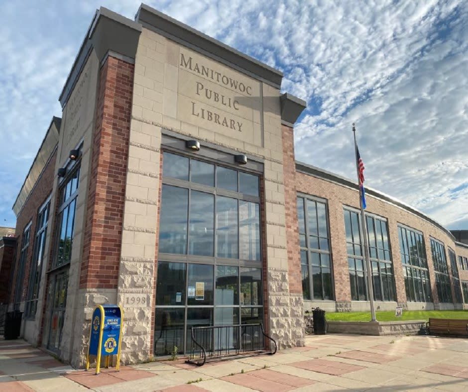 Manitowoc Public Library