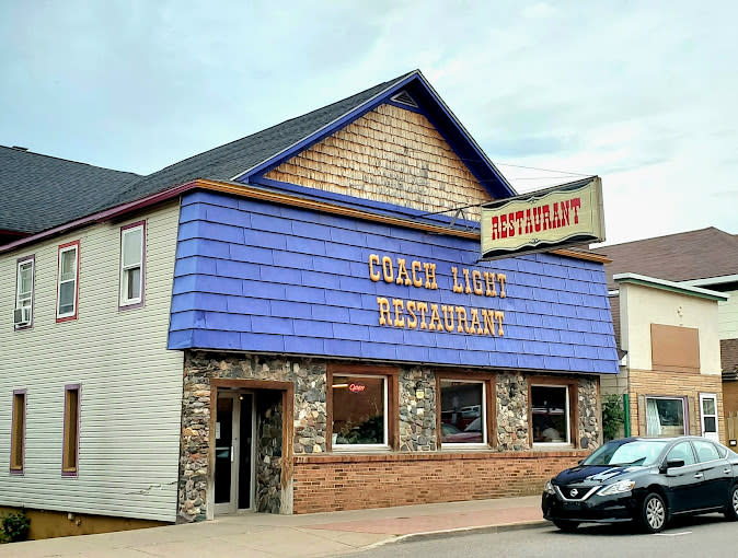 Coachlight Restaurant Marquette, MI 49855