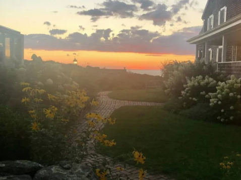 Menemsha Inn & Cottages