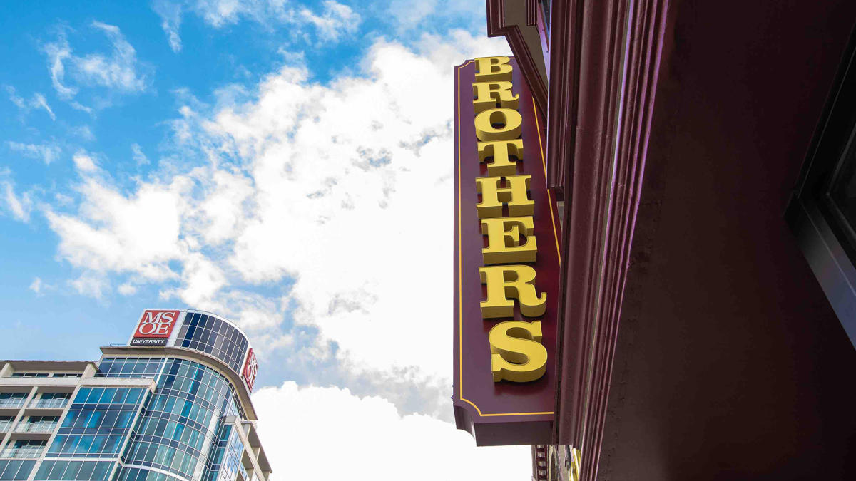 Brothers Bar & Grill Milwaukee, WI 53202