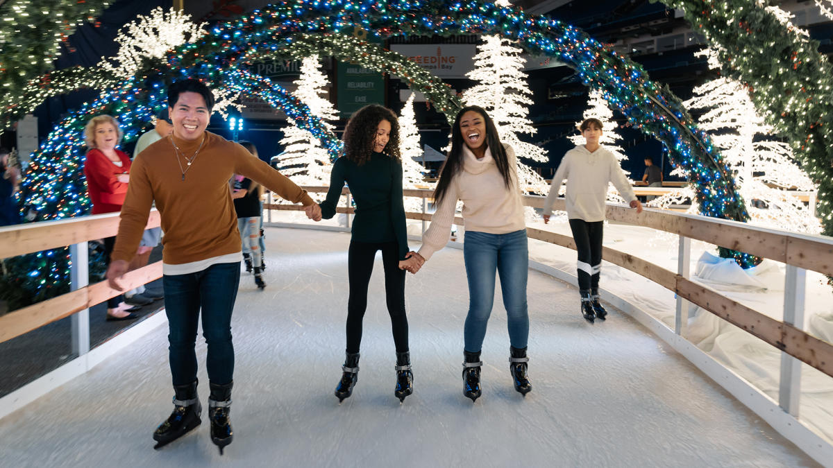 Enchant Christmas Franklin, WI 53132