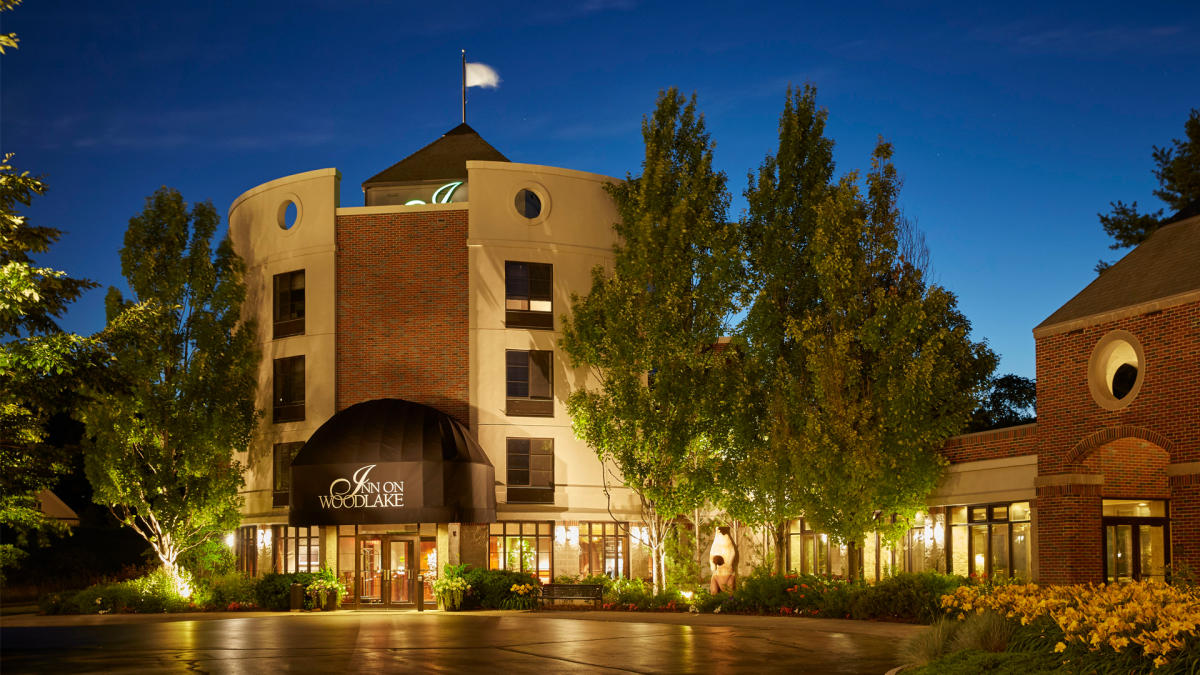 Inn on Woodlake Kohler, WI 53044