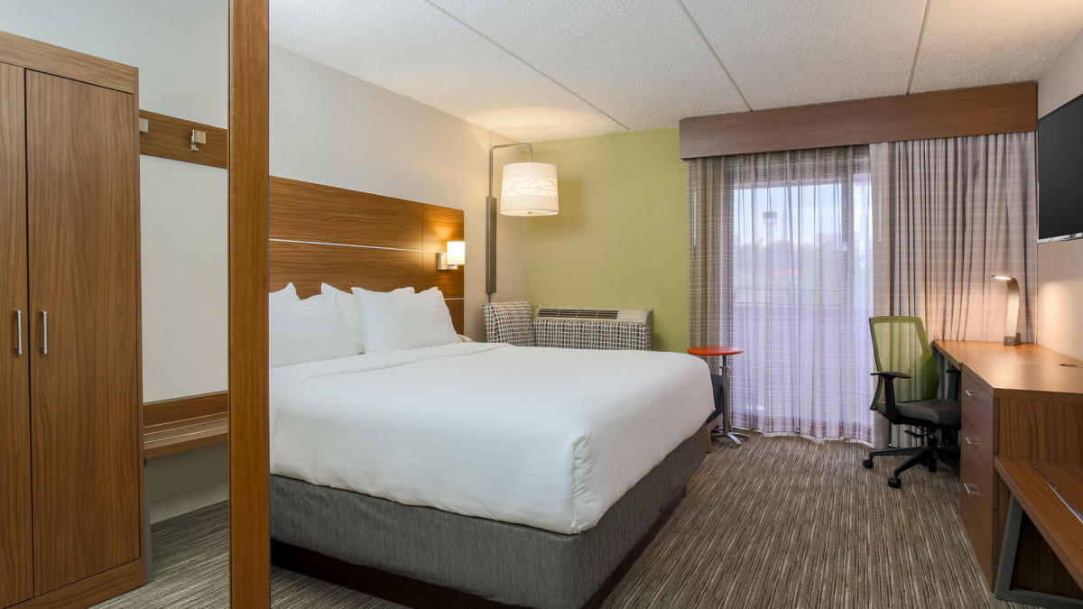 Extended Stay America Milwaukee Wauwatosa West North Avenue Wauwatosa Wi Holiday Inn Express Milwaukee West - Medical Center | Wauwatosa, WI 53226