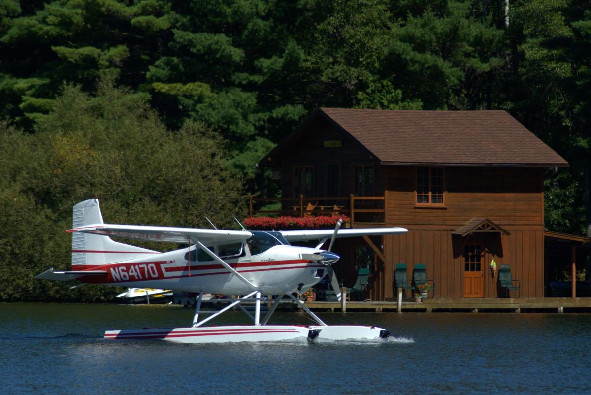 Minocqua Pontoon Cruises & Rentals Minocqua, WI 54548