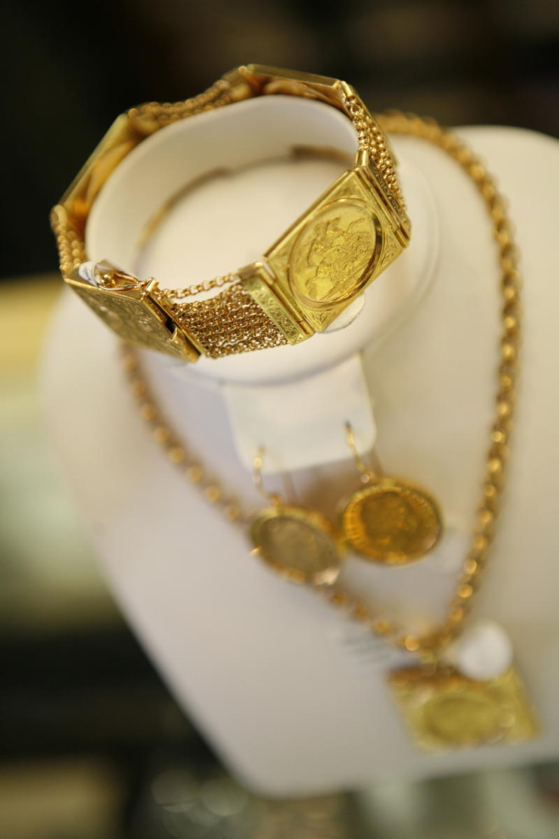 Vinhas jewelers clearance inc