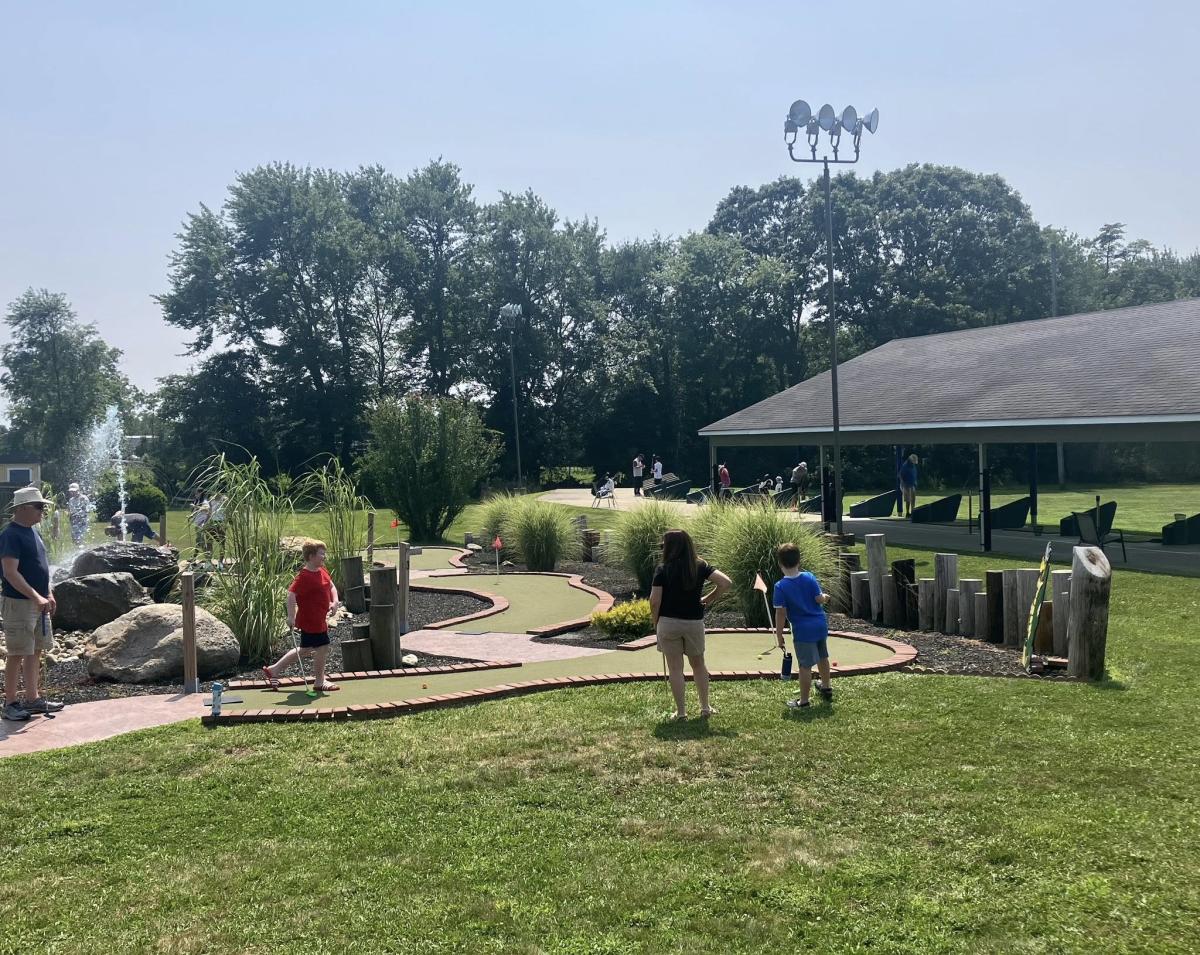 Warren Family Fun Center | Warren, RI | Discover Newport