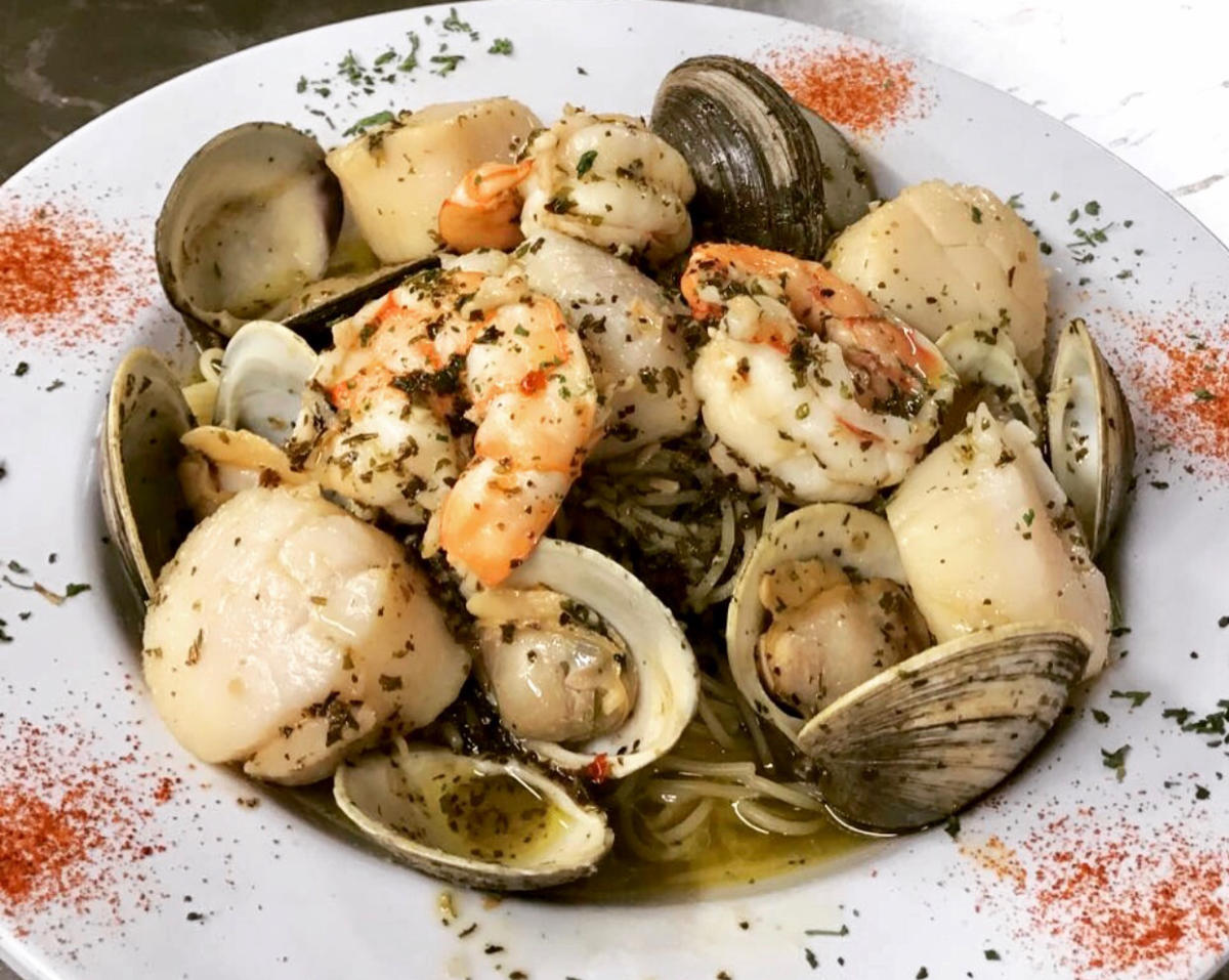 Quito's Restaurant Bristol, RI Discover Newport