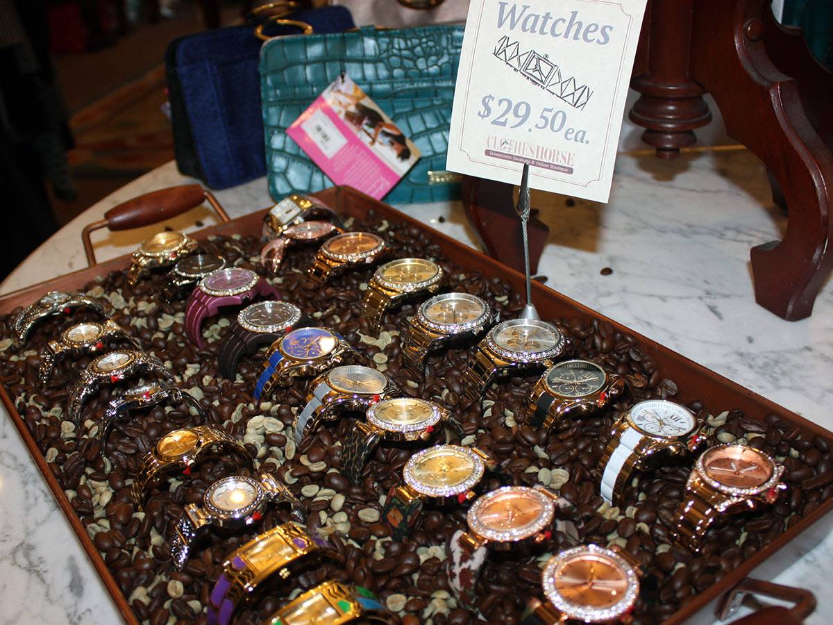 Clothes Horse Saratoga Springs, NY 12866