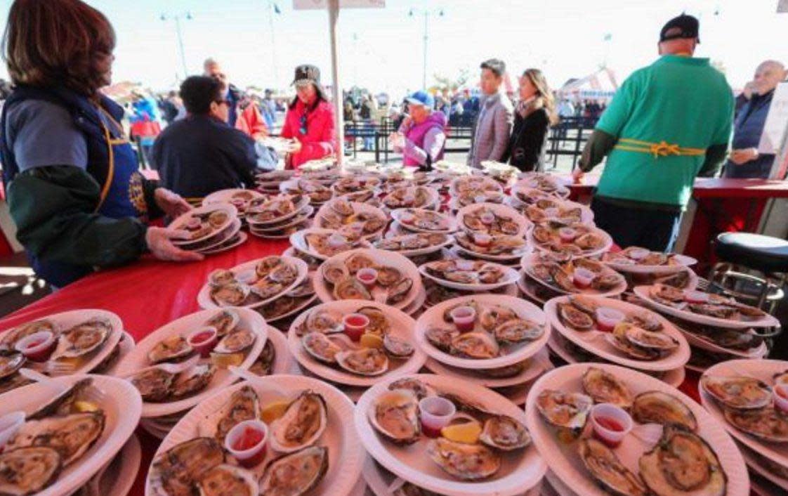 Long Island Oyster Week | Oakdale, NY 11769