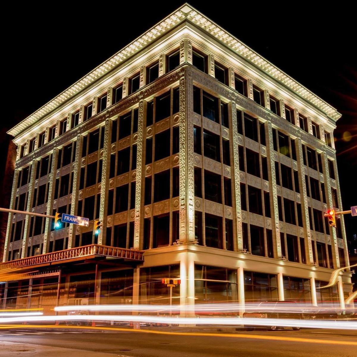 curtiss-hotel-buffalo-ny-14202